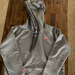 Under Armour Sweatshirt
